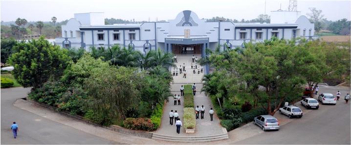 Erode sengunthar engineering college