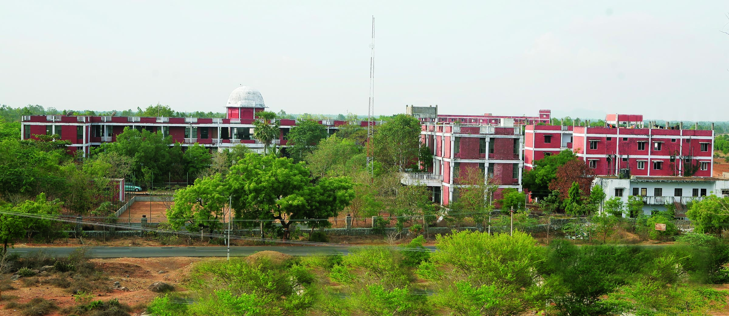 Thiruvalluvar College Of Engineering And Technology